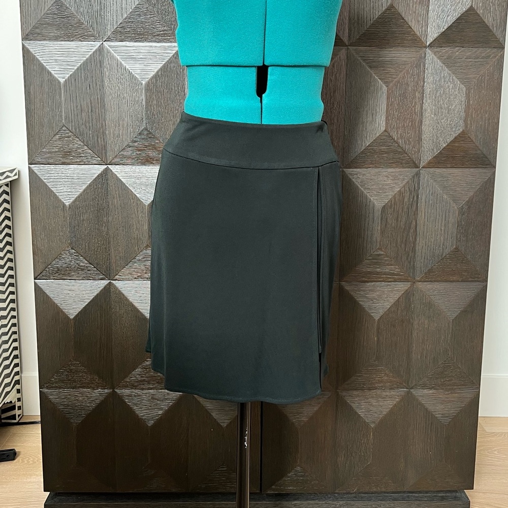 Dolce & Gabbana Black Skirt Size 40